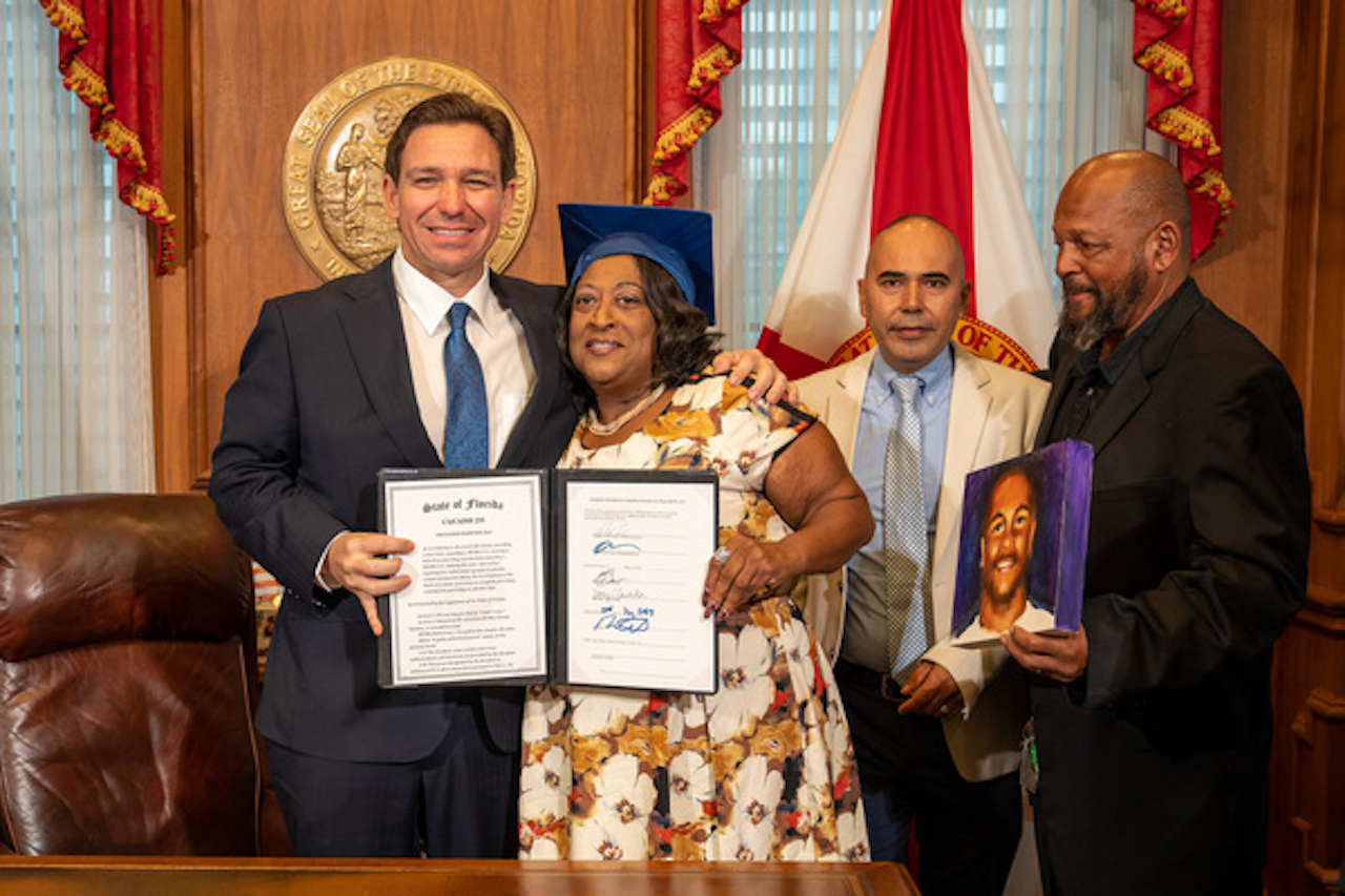 Governor Ron DeSantis Signs Curtis’ Law to Support the Families of
